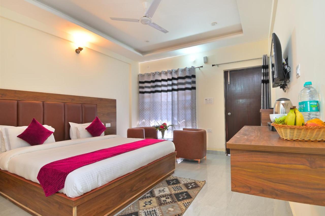 La Riqueza Dhanolti View # Near To Eco Park & Surkanda Devi Temple # Mountain View Rooms With Balcony # Big Parking # Customer Favourite Hotel Dhanaulti Exterior photo