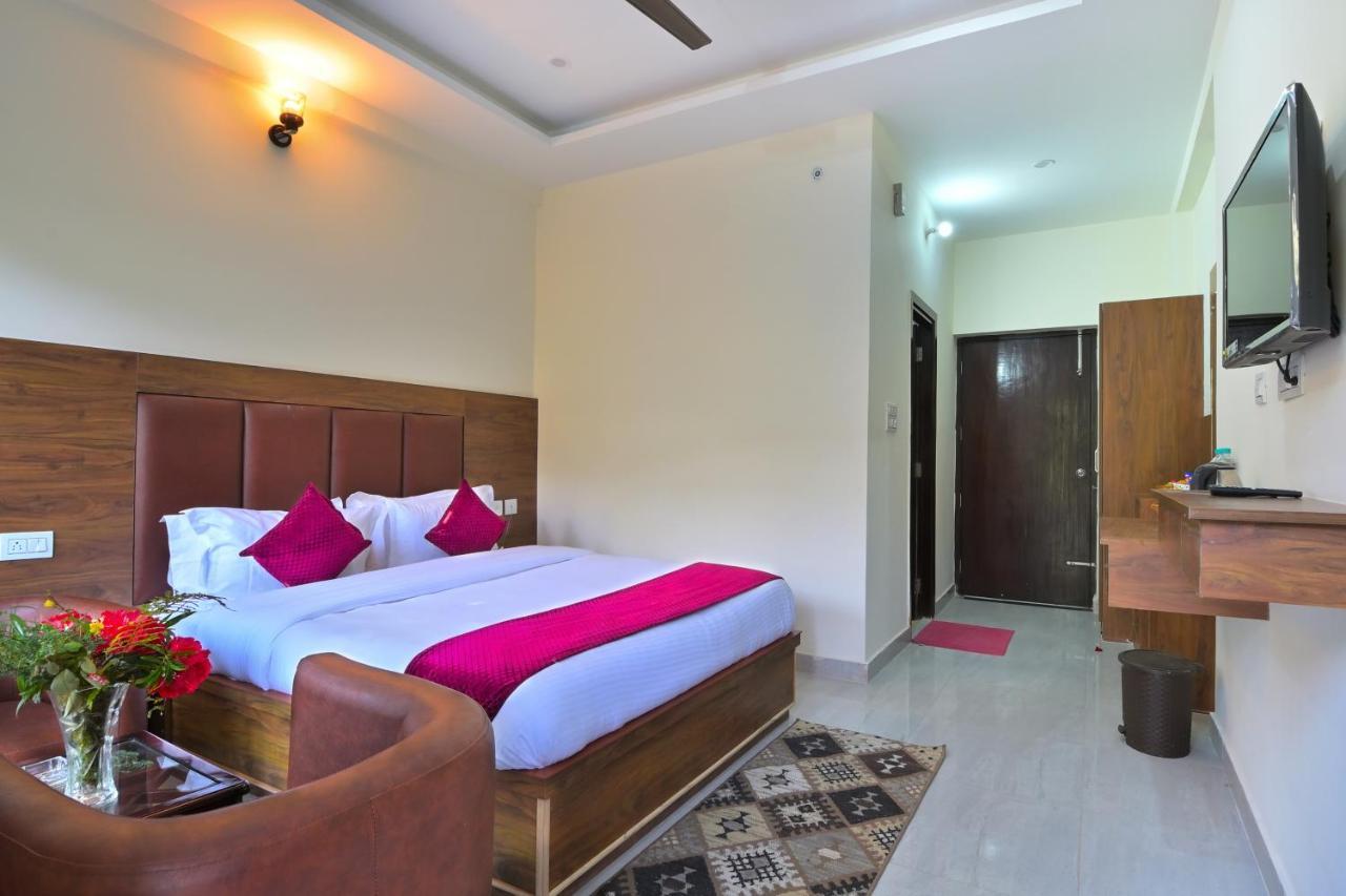 La Riqueza Dhanolti View # Near To Eco Park & Surkanda Devi Temple # Mountain View Rooms With Balcony # Big Parking # Customer Favourite Hotel Dhanaulti Exterior photo